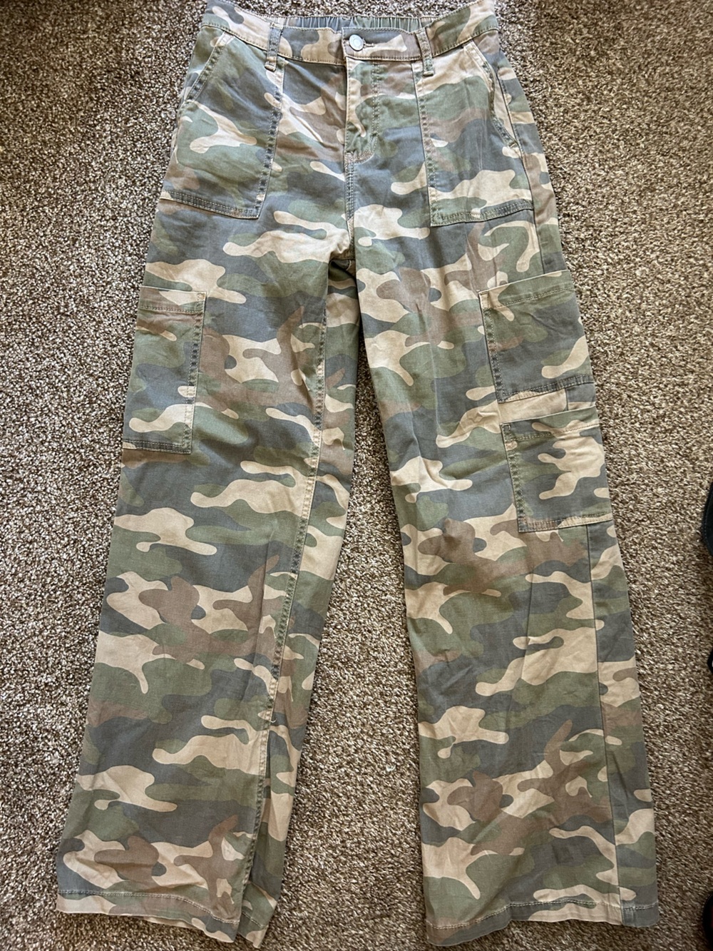 no boundaries camo pants